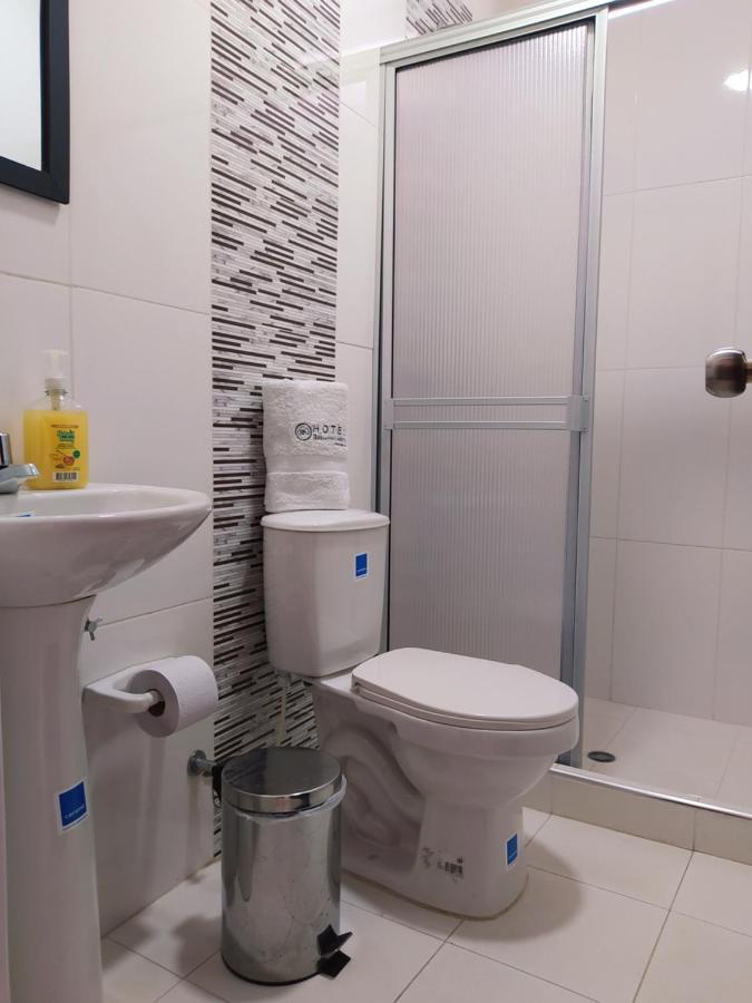 Hotel Brisas Del Norte Рольданильо Экстерьер фото